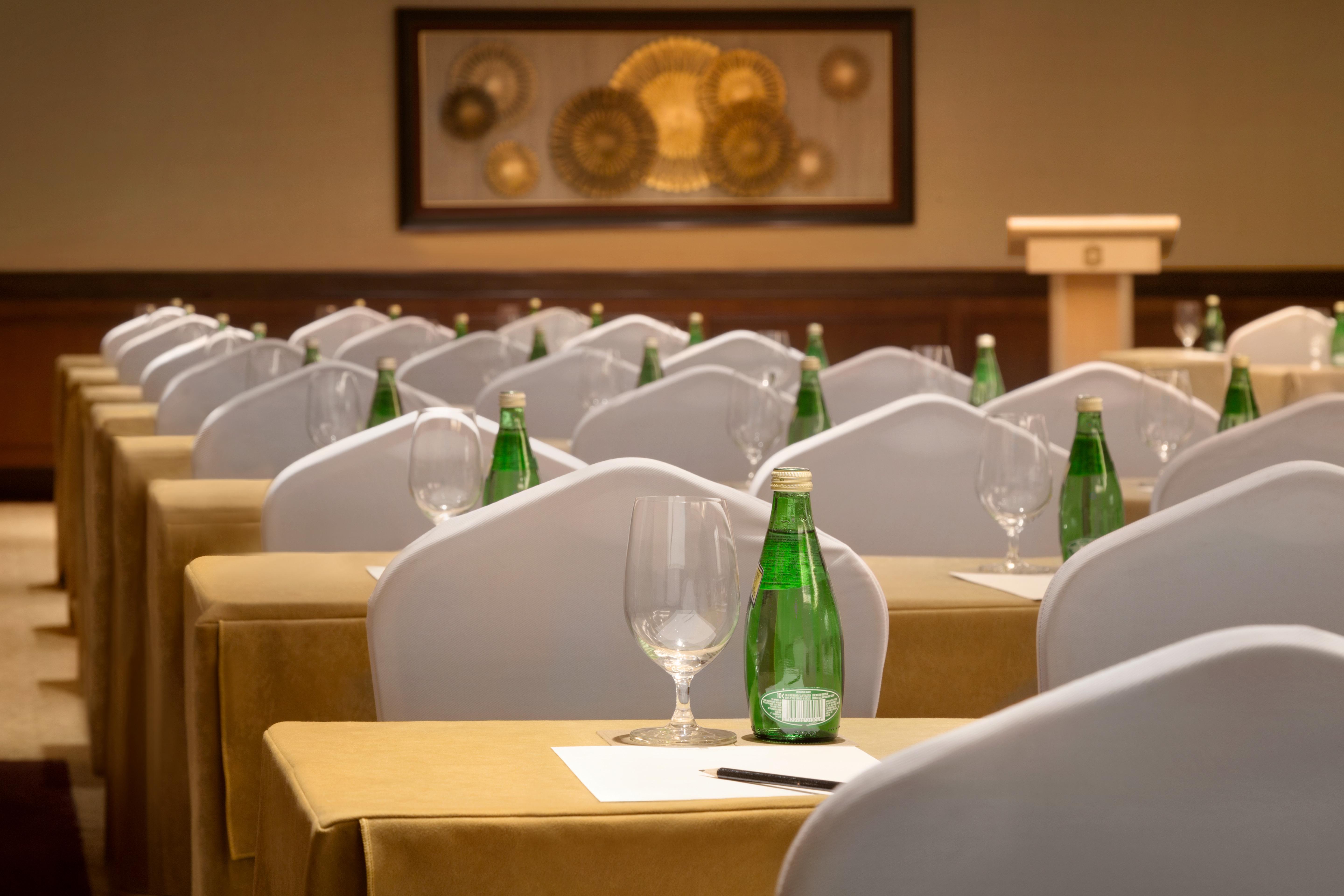 Sule Shangri-La, Yangon Exterior photo