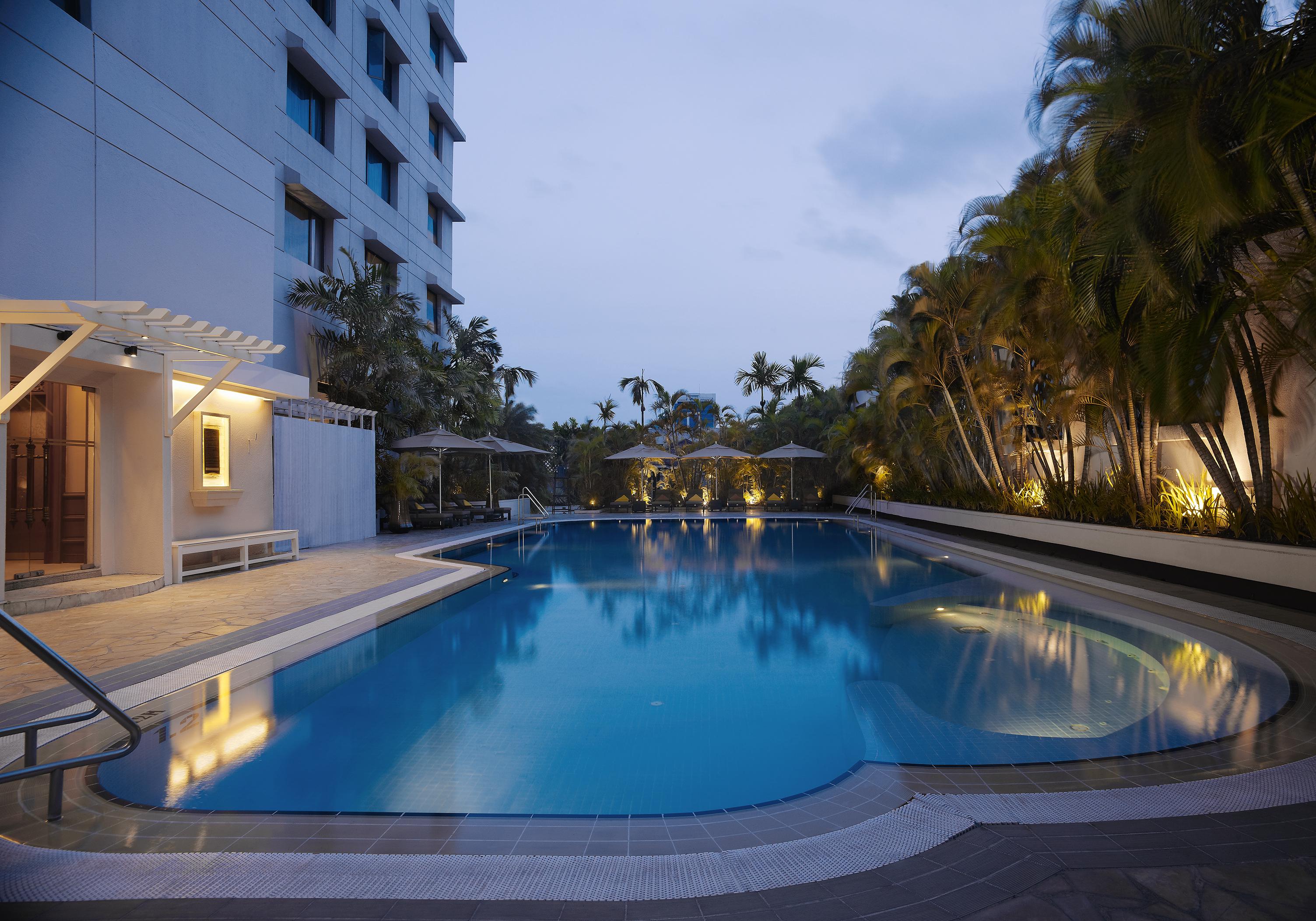 Sule Shangri-La, Yangon Exterior photo